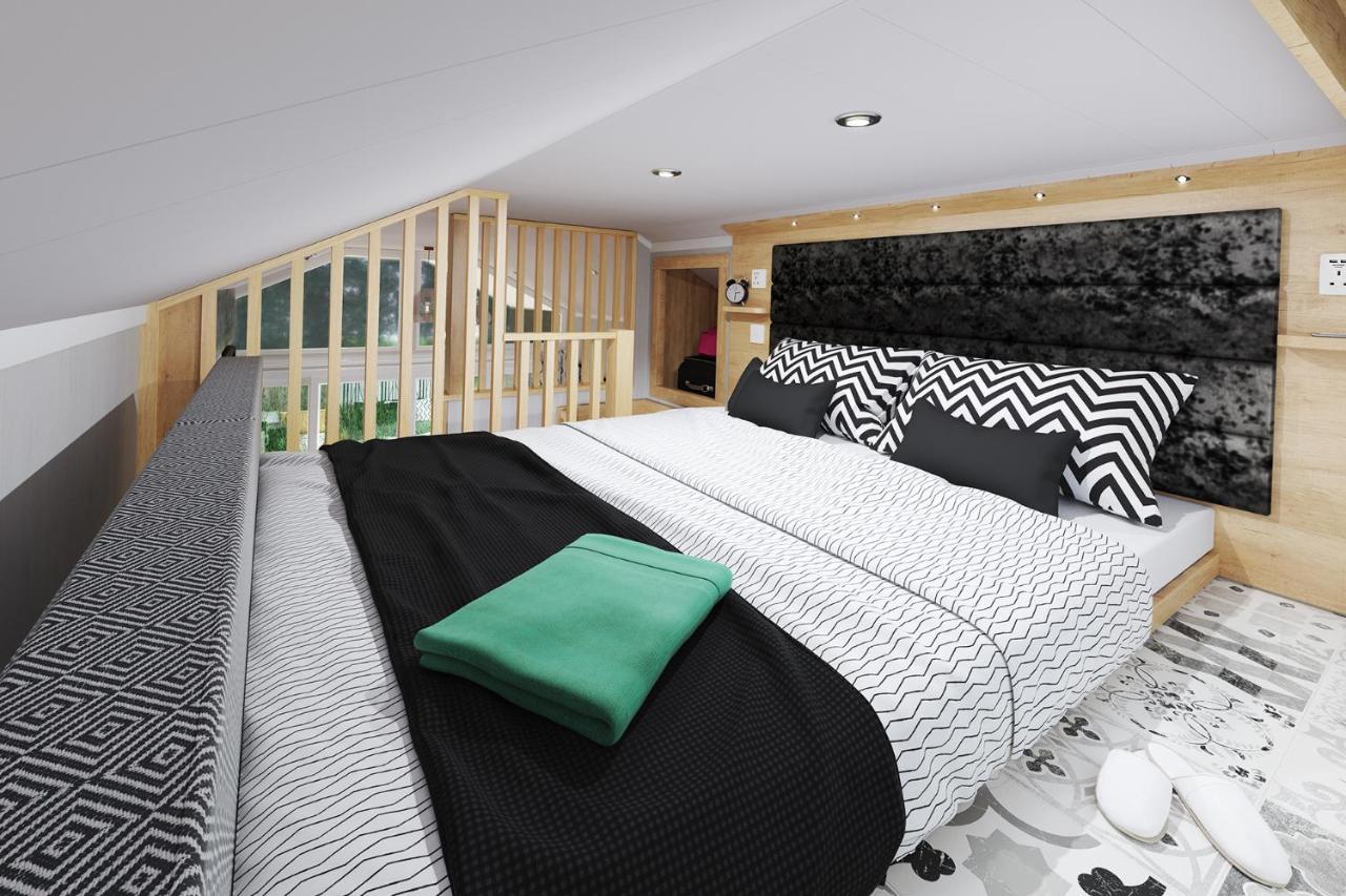 The Parr Pod - Beautiful, Luxury Pod Hotel Aberlour Buitenkant foto