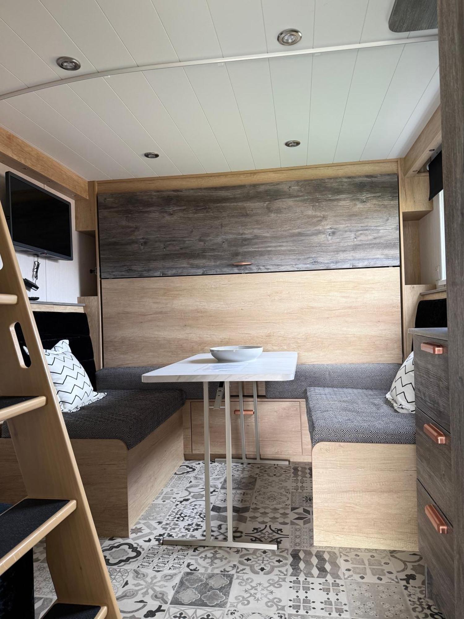 The Parr Pod - Beautiful, Luxury Pod Hotel Aberlour Buitenkant foto