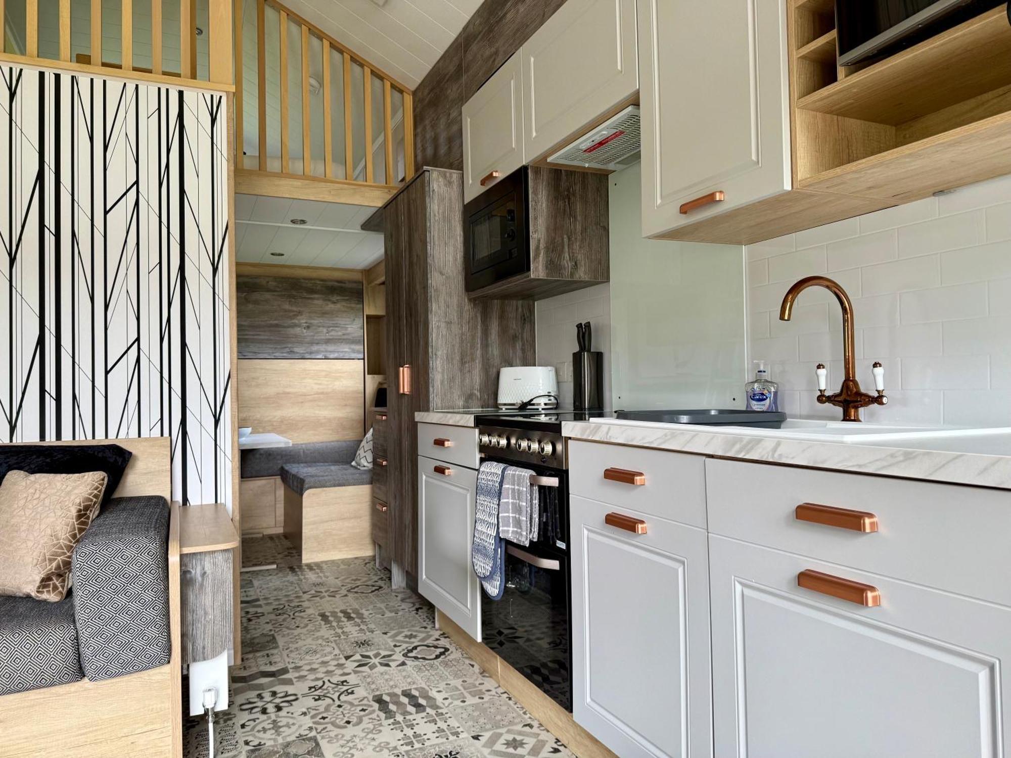 The Parr Pod - Beautiful, Luxury Pod Hotel Aberlour Buitenkant foto
