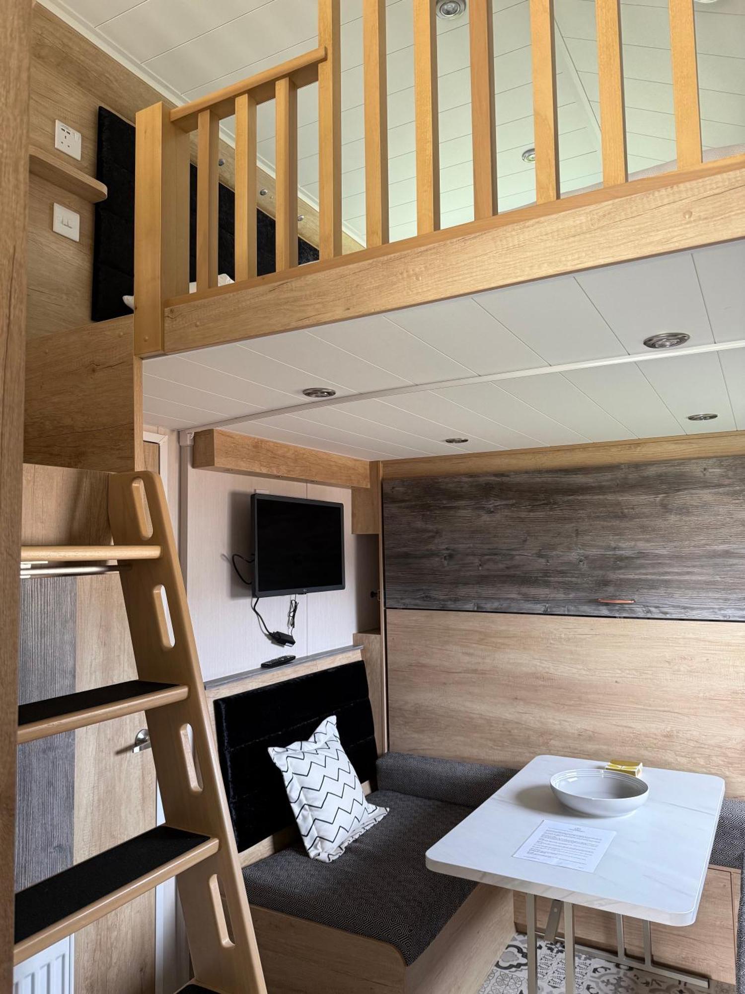 The Parr Pod - Beautiful, Luxury Pod Hotel Aberlour Buitenkant foto
